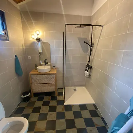 Halte Entre Terre Et アパート Espira-de-l'Agly